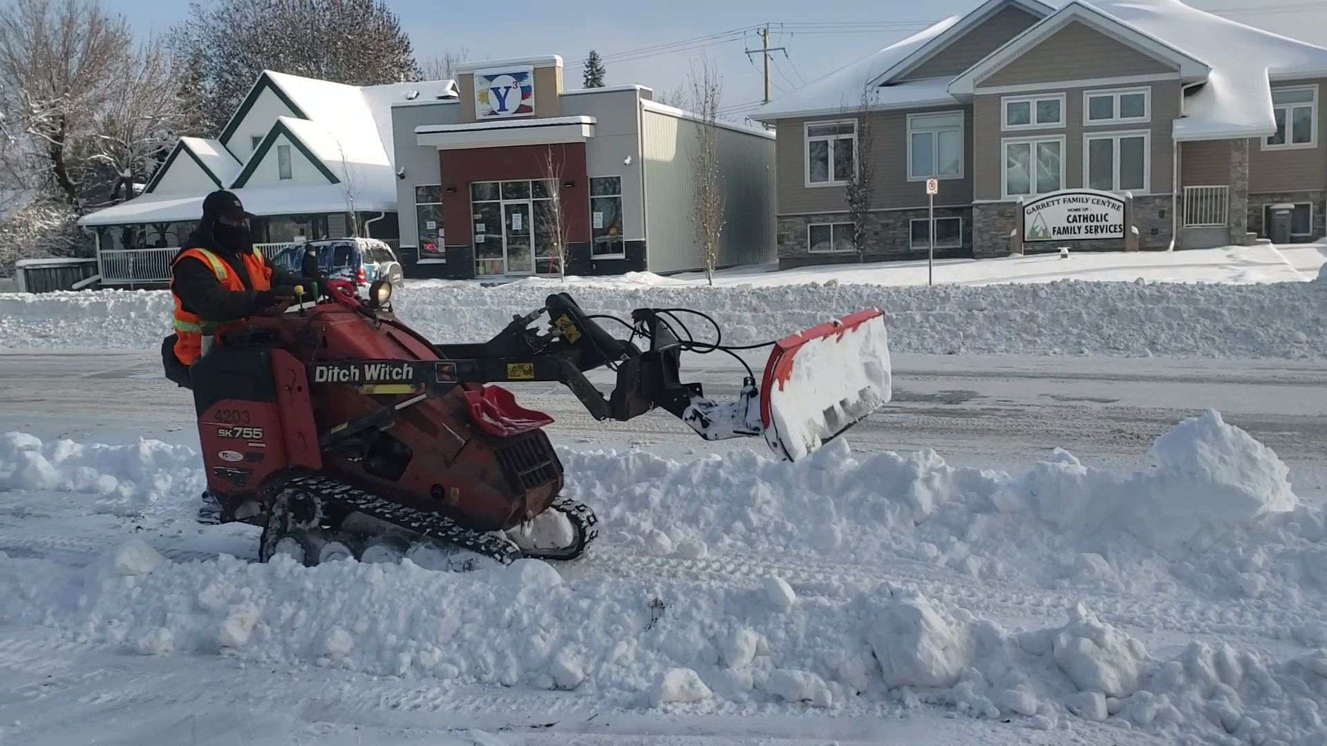 Two Bitts Mini Skidsteer Service